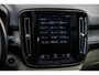 Volvo XC40 1.5 T3 Inscription Trekhaak | Panoramadak | Elektrisch bedienbare stoelen | Adaptieve cruisecontrol | BLIS | 360 Camera | Stoel-achterbank-stuurwiel- en parkeerverwarming | Harman Kardon audio |