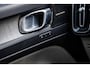 Volvo XC40 1.5 T3 Inscription Trekhaak | Panoramadak | Elektrisch bedienbare stoelen | Adaptieve cruisecontrol | BLIS | 360 Camera | Stoel-achterbank-stuurwiel- en parkeerverwarming | Harman Kardon audio |