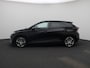MG MG4 64 kWh Luxury | Automaat | Navigatie | Climate Control | Apple Carplay / Android Auto | Adaptive Cruise Control | Stoel/Stuur verwarming | Half-Leder | Lage km stand