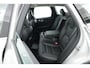Volvo XC60 2.0 T6 Plug-in hybrid AWD Inscription | Google | Trekhaak | Pano-dak | Camera | Stoel + stuurverwarming |