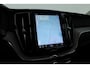 Volvo XC60 2.0 T6 Plug-in hybrid AWD Inscription | Google | Trekhaak | Pano-dak | Camera | Stoel + stuurverwarming |