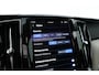 Volvo XC60 2.0 T6 Plug-in hybrid AWD Inscription | Google | Trekhaak | Pano-dak | Camera | Stoel + stuurverwarming |