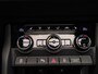 Skoda Karoq 1.5 TSI Aut. Sportline | Full-Options!! | Panoramadak | Led Koplampen | Afn. Trekhaak | Sportstoelen | CarPlay | Camera | Led Sfeerlicht | Adaptive Cruise Control |