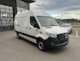 Mercedes-Benz Sprinter 317 CDI L2 H2 Pro Facelift / MBUX / Navigatie / Camera / Cruise control / Airco / 270 Graden achterdeuren