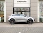 Jaguar E-Pace P300e AWD R-Dynamic SE | Verwarmbare achterbank | Cold Climate Pack | Adaptive Cruise | Head-Up Display | 24 maanden Jaguar Approved
