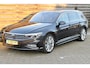 Volkswagen Passat Variant 1.5 TSI R-Line Business + / Navi / Climate / Stoelverwarming / Trekhaak