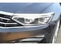 Volkswagen Passat Variant 1.5 TSI R-Line Business + / Navi / Climate / Stoelverwarming / Trekhaak