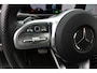 Mercedes-Benz A-klasse 250 e AMG Pakket AMG NightPakket (50.526Km! Pano Sportleder/Memory Widescreen Carplay Distronic 360Camera M-Bux Multibeam 19InchAMG PrivacyGlass)