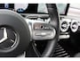 Mercedes-Benz A-klasse 250 e AMG Pakket AMG NightPakket (50.526Km! Pano Sportleder/Memory Widescreen Carplay Distronic 360Camera M-Bux Multibeam 19InchAMG PrivacyGlass)
