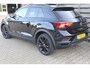 Volkswagen T-Roc 1.5 TSI Sport Navi / Climate / Stoelverwarming / Panodak / Apple car play / Beats audio