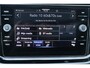 Volkswagen T-Roc 1.5 TSI Sport Navi / Climate / Stoelverwarming / Panodak / Apple car play / Beats audio