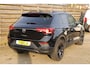 Volkswagen T-Roc 1.5 TSI Sport Navi / Climate / Stoelverwarming / Panodak / Apple car play / Beats audio