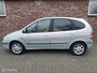 Renault Scenic 1.6-16V Dynamique