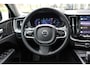 Volvo XC60 T6 Plug-in hybrid AWD Ultra Dark | Panoramadak met schuif-/kantelfunctie | Semi elektrische trekhaak | Verwarmbare voorstoelen, achterbank en stuurwiel | Head Up Display | 360° Parkeer Camera | Premium audio by Harman Kardon | Google infotainment |