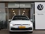 Volkswagen Golf 1.5 eTSI 131 pk DSG R-Line Business+ | Panorama dak | Trekhaak | Stoel + Stuurverwarming | ACC | LED | App Connect | Sfeerverlichting |