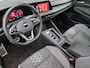 Volkswagen Golf 1.5 eTSI 131 pk DSG R-Line Business+ | Panorama dak | Trekhaak | Stoel + Stuurverwarming | ACC | LED | App Connect | Sfeerverlichting |