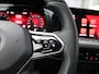 Volkswagen Golf 1.5 eTSI 131 pk DSG R-Line Business+ | Panorama dak | Trekhaak | Stoel + Stuurverwarming | ACC | LED | App Connect | Sfeerverlichting |