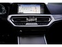 BMW 3-Serie Touring 330e High Executive | M Sportpakket | Trekhaak | Panorama dak | Elektrisch verstelbare stoelen | Comfort Acces | Head-Up Display