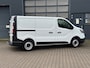 Renault Trafic 2.0 D 130pk  L1H1 Apple/Android  - camera - sensoren v/a/z - trekhaak - All season banden