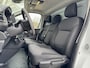 Renault Trafic 2.0 D 130pk  L1H1 Apple/Android  - camera - sensoren v/a/z - trekhaak - All season banden