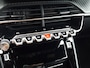 Peugeot 2008 1.2 Hybrid 145pk e-DCS6 Allure Apple Carplay & Android Auto | Navigatie | Cruise & Climate control | KEYLESS | Parkeersensoren voor&achter | Bluetooth