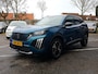 Peugeot 2008 1.2 Hybrid 145pk e-DCS6 Allure Apple Carplay & Android Auto | Navigatie | Cruise & Climate control | KEYLESS | Parkeersensoren voor&achter | Bluetooth