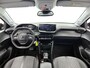 Peugeot 208 Allure Hybrid 110pk Automaat | Navigatie | Climate Control | Cruise Control | Parkeersensoren v+a | Armsteun | Digitaal instrumentenpaneel | Draadloze Apple Carplay / Android Auto | DAB+ radio | All seasonbanden | Led koplampen | Donker getint glas | 16" lichtmetalen velgen |
