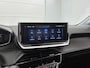 Peugeot 208 Allure Hybrid 110pk Automaat | Navigatie | Climate Control | Cruise Control | Parkeersensoren v+a | Armsteun | Digitaal instrumentenpaneel | Draadloze Apple Carplay / Android Auto | DAB+ radio | All seasonbanden | Led koplampen | Donker getint glas | 16" lichtmetalen velgen |