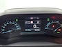 Peugeot e-208 EV Active Pack 50 kWh 136pk | Navigatie | Climate Control | Cruise Control | Armsteun | Led koplampen | DAB+ radio | Parkeersensoren | Keyless start | Apple Carplay / Android Auto | Bluetooth | Elektrisch inklapbare spiegels | Regensensor | Automatisch dimlicht | 16" lichtmetalen velgen |