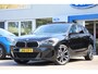 BMW X2 xDrive25e High Executive | M SPORT | PANO DAK | 19'' LMV | LEDER ZETELS | STOELVERWARMING | DEALER OH | PRACHTIGE STAAT!