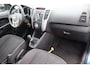 Kia Venga 1.4 CVVT X-tra Airco, Radio cd speler, Cruise control, Trekhaak, Parkeersensoren