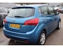 Kia Venga 1.4 CVVT X-tra Airco, Radio cd speler, Cruise control, Trekhaak, Parkeersensoren