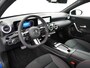 Mercedes-Benz A-klasse 180 Star Edition AMG Line | Panorama - Schuifdak | DAB+ Radio | Sfeerverlichting | Nightpakket | Voorstoelen Verwarmd | 18" Lichtmetalen Velgen