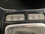 Opel Crossland 1.2 TURBO 110PK ULTIMATE Alcantara | Camera | Carplay | Parkeersensoren Rondom | Climate Control | 17" Lichtmetaal | Camera  | Achteruitrijcamera | Apple Carplay/Android Auto|telefoonintegratie premium | Bluetooth telefoonvoorbereiding