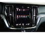 Volvo V60 2.0 T8 Twin Engine AWD Momentum Pro / Pilot assist / HUD / HK / Trekhaak