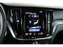 Volvo V60 2.0 T8 Twin Engine AWD Momentum Pro / Pilot assist / HUD / HK / Trekhaak