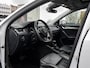 Skoda Octavia Combi 1.5 TSI 150 PK DSG Sport Panoramadak Sportstoelen Leder LED ACC Trekhaak Camera Apple Carplay Android Auto DAB Navigatie Stoelverwarming 18"