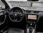 Skoda Octavia Combi 1.5 TSI 150 PK DSG Sport Panoramadak Sportstoelen Leder LED ACC Trekhaak Camera Apple Carplay Android Auto DAB Navigatie Stoelverwarming 18"