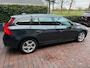 Volvo V60 1.6 T3 Momentum, PDC/Clima/Sound/Trekkaak/Etc