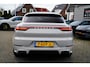 Porsche Cayenne Coupé 3.0 E-Hybrid | Techart | BTW | Sport uitlaat | Dealer onderhouden | Panorama | Head up | ACC | NAP NL |