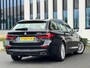 BMW 5-Serie Touring 520e Business Edition Plus, lederen sportinterieur, elect bedienbare trekhaak, 1 e eigenaar, NL auto met nap