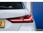 BMW 1-Serie 118i Business Edition | M pakket | Pano | Apple Carplay/Android Auto | Stoel verwarming | Clima | Navi | Apple Carplay/Android Auto|telefoonintegratie premium | Electronic climate controle | Elektrisch glazen panorama-dak