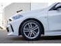 BMW 1-Serie 118i Business Edition | M pakket | Pano | Apple Carplay/Android Auto | Stoel verwarming | Clima | Navi | Apple Carplay/Android Auto|telefoonintegratie premium | Electronic climate controle | Elektrisch glazen panorama-dak