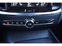 Volvo V60 2.0 T5 Momentum Aut/Navi/Cruise/Climate control/Park.sensoren/Digitaal dashboard
