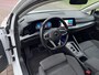 Volkswagen Golf 1.5 eTSI Style pano dak R- line optiek