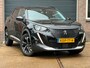 Peugeot 2008 Allure Pack 130pk | Nieuwe Distr. riem | ACC | Keyless Entry | Stoelverwarming | 3D dashboard