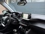 Peugeot 2008 Allure Pack 130pk | Nieuwe Distr. riem | ACC | Keyless Entry | Stoelverwarming | 3D dashboard