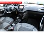 Peugeot 2008 1.2 110 PK Turbo GT-line, Donker glas, Pdc voor + achter + camera, Cruise, Clima, Navi, App connect