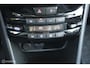 Peugeot 2008 1.2 110 PK Turbo GT-line, Donker glas, Pdc voor + achter + camera, Cruise, Clima, Navi, App connect