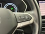 Volkswagen T-Cross 1.5 TSI Style | Automaat | Adaptive cruise control | Stoelverwarming | CarPlay | Camera